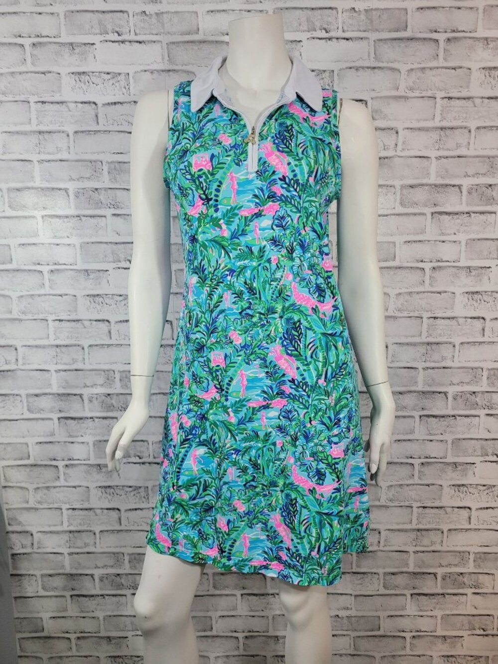 Lilly Pulitzer LUXLETIC Silvia Golf Dress Blue Horizon Par Fection Medium Shorts